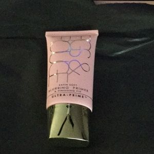 Figs & Rouge Satin Soft Blurring Primer & Finishing Fix New/Unopened